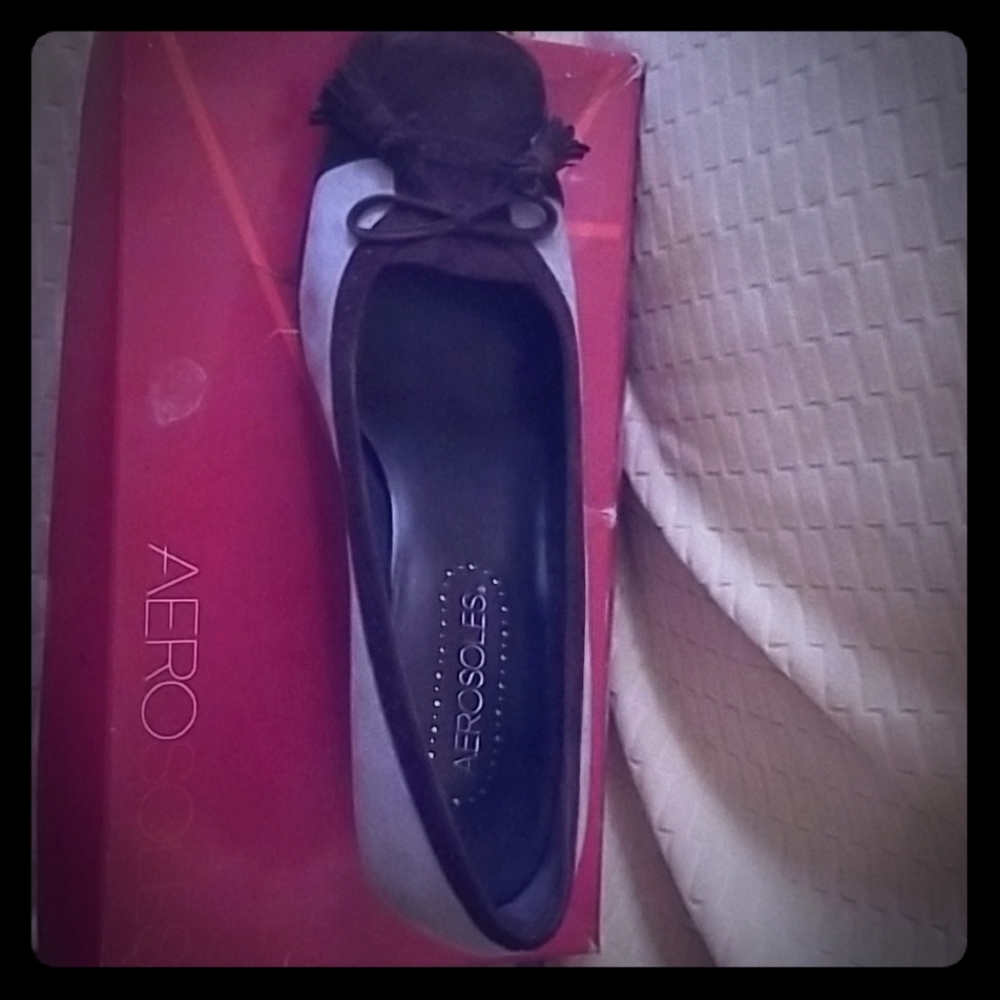 Shoe